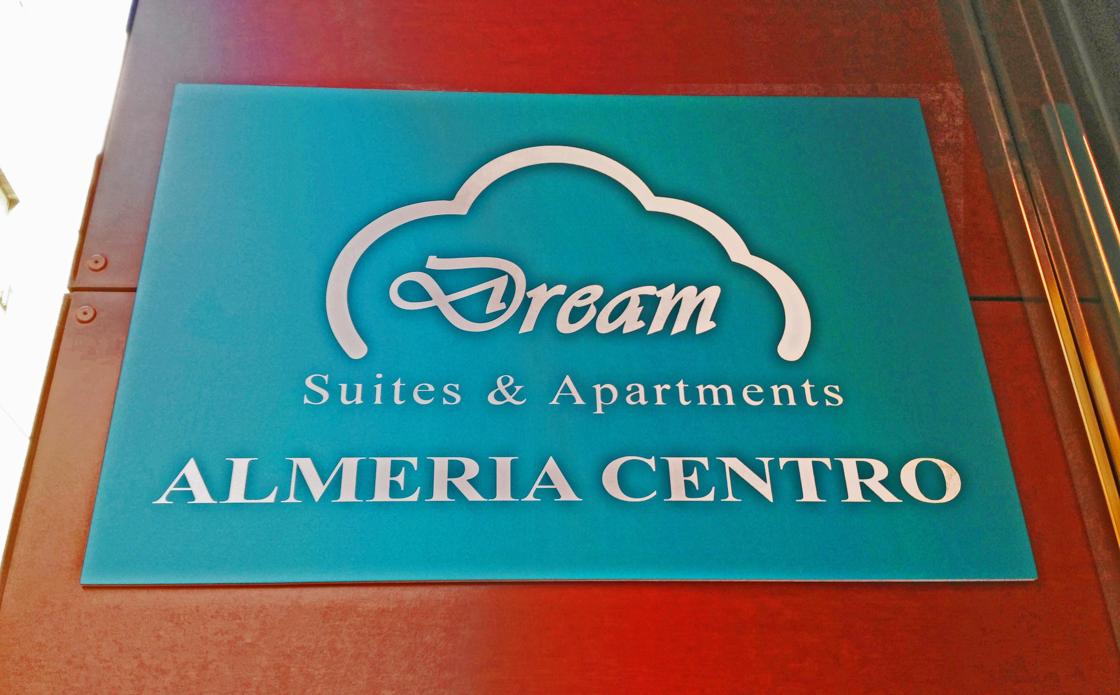 Dream Suites And Apartments Almeria Centro ภายนอก รูปภาพ
