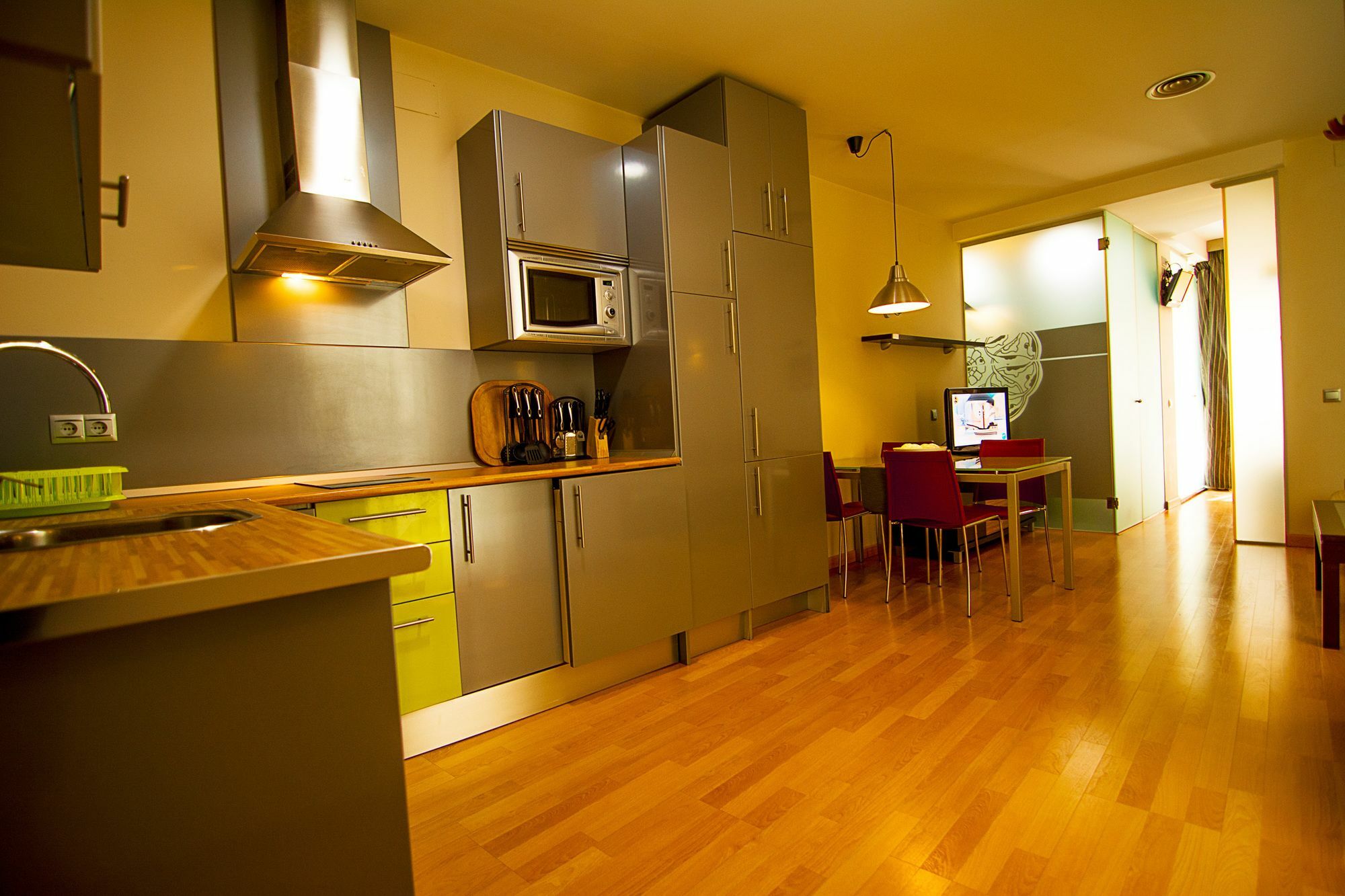 Dream Suites And Apartments Almeria Centro ภายนอก รูปภาพ