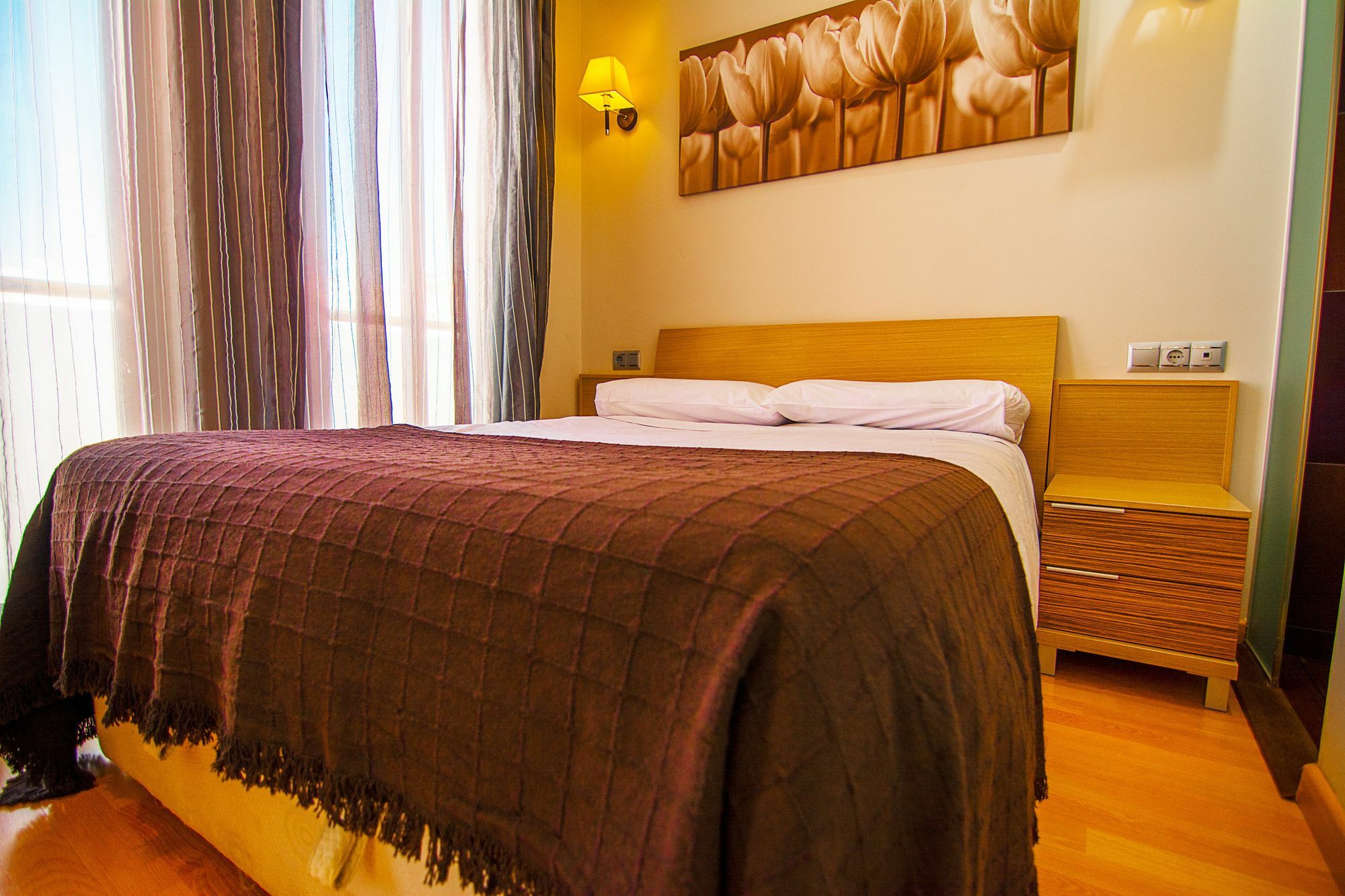 Dream Suites And Apartments Almeria Centro ภายนอก รูปภาพ